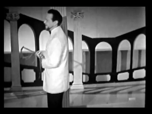 Alfred Drake at his magnificent best! Live from London 1950s Songs from Kismet and Oklahoma